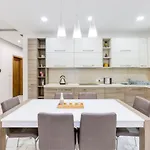 Lovely 3br With 2 Private Balcony & Sofa Bed By 360 Estates Apartment St. Paul's Bay