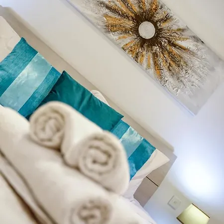 Lovely 3br With 2 Private Balcony & Sofa Bed By 360 Estates Apartman *