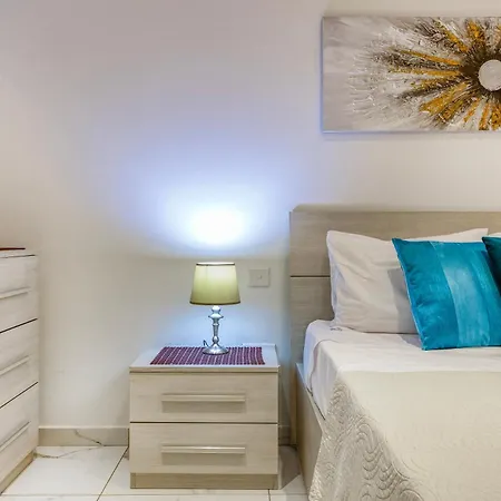 Apartman Lovely 3br With 2 Private Balcony & Sofa Bed By 360 Estates