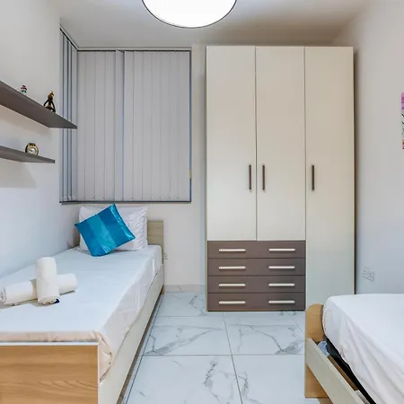 Lovely 3br With 2 Private Balcony & Sofa Bed By 360 Estates